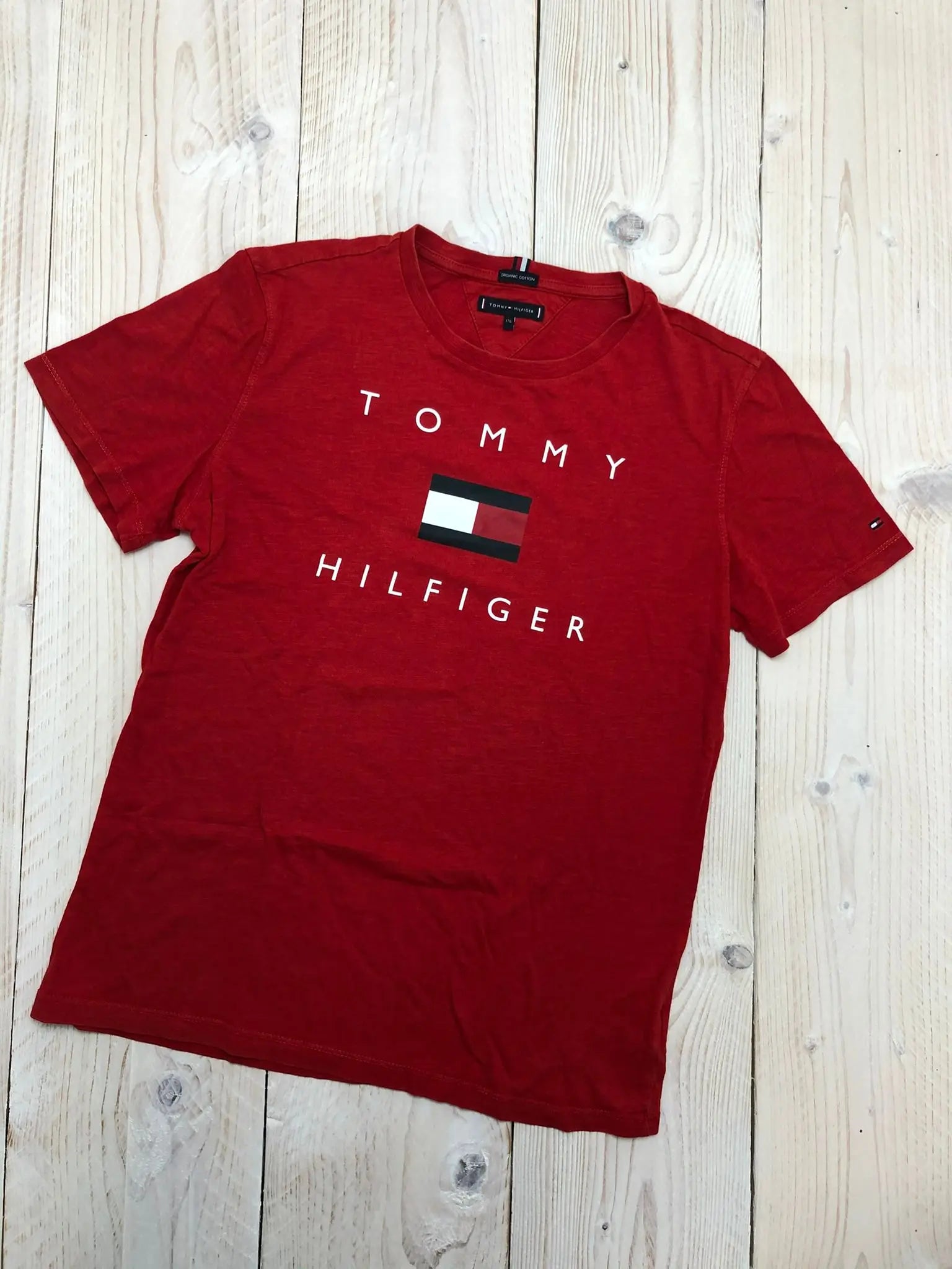 T-shirt Tommy Hilfiger maat 176