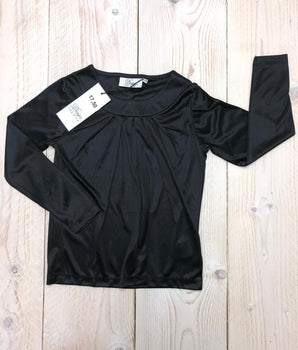 Longsleeve Divign the Diva maat 140