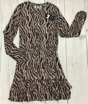 Jurk Levv maat 170-176