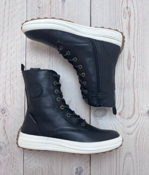 Schoenen / laarsjes Vingino schoenmaat 38
