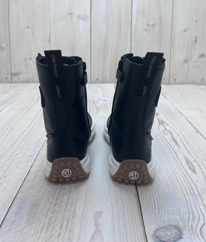 Schoenen / laarsjes Vingino schoenmaat 38