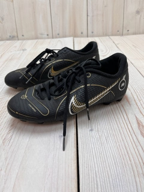 Schoenen | voetbalschoenen Nike schoenmaat 38